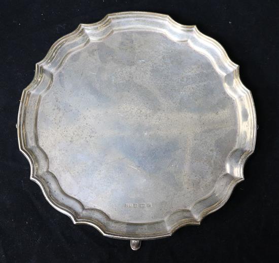 A 1960s silver salver, 9 oz.